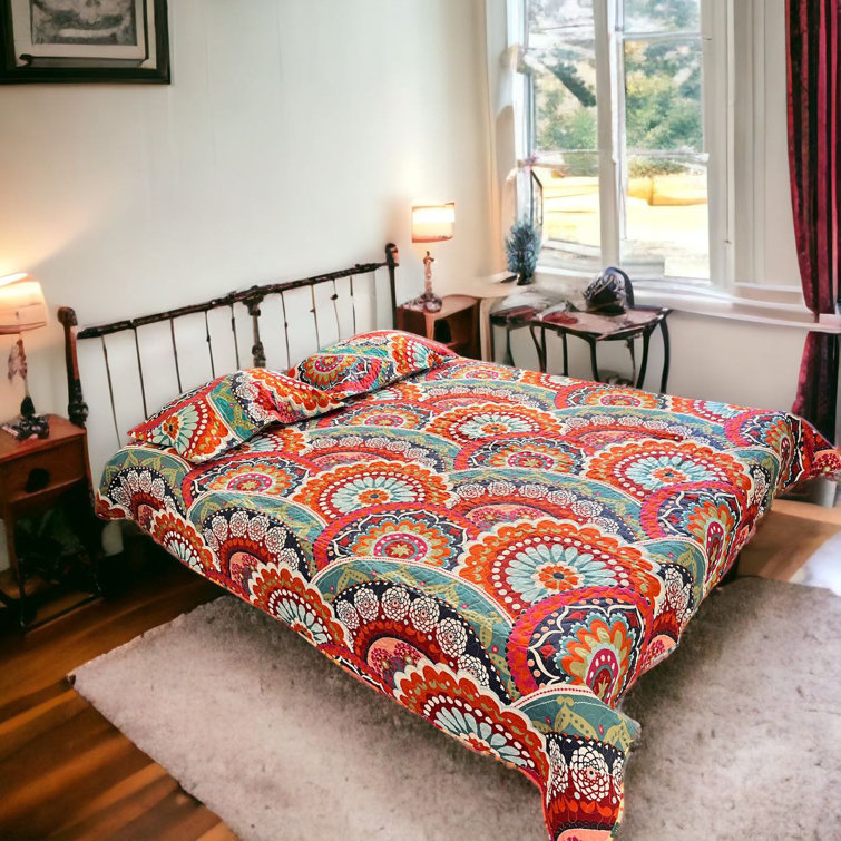 QINGDAOSAIBOSIFANGSHUIGONGCHENGYOUXIANGONGSI Sateen Animal Print Quilt